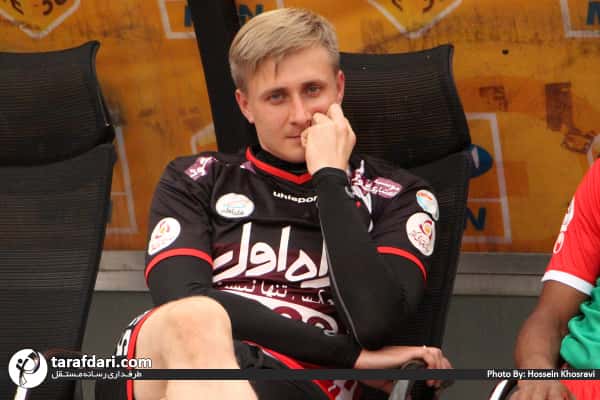 لوبانف: با پرسپولیسی ها رفیقم اما با ایران یک رقابت جدی داریم؛ ایران را با یک گل میبریم