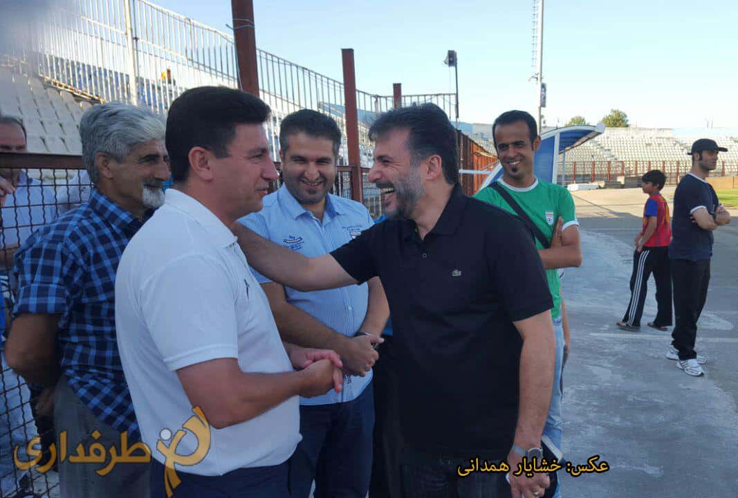 عکس روز؛ حضور بازیگر انزلی چی در کنار قلعه نویی