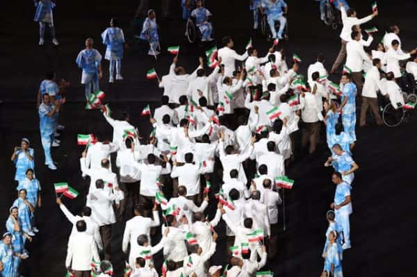لباس کاروان پارالمپیک ایران بر تن مریم سلطانی (عکس)