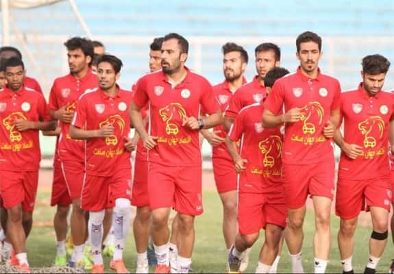 آخرین تمرین نفت تهران برگزار شد؛ شاگردان دایی به اردو رفتند