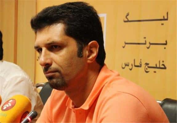 حسینی: فکر نمی کردم بتوانیم 3 گل بزنیم؛ خوشحالم که توانستیم نفت آبادان را شکست دهیم