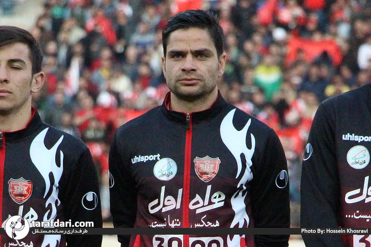 تتلو با حمایت از کامیابی نیا، با تغییر رنگی دوباره خودش را پرسپولیسی خواند!