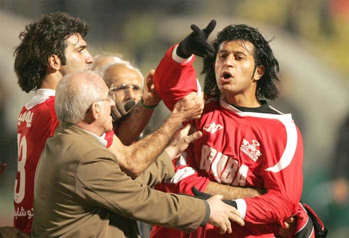 پیام تسلیت باشگاه نفت تهران به باشگاه ملوان و خانواده زنده یاد اولادی