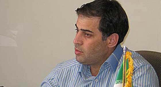 جلسه مدیرعامل و سرمربی با دروازهبان ناراضی ذوبآهن