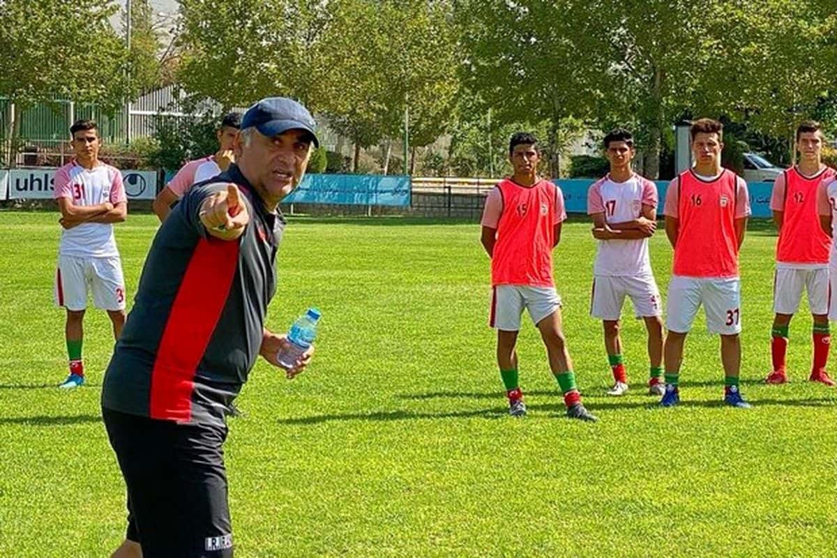 تقابل شاگردان حسین عبدی و تیم ب بزرگسالان سپاهان