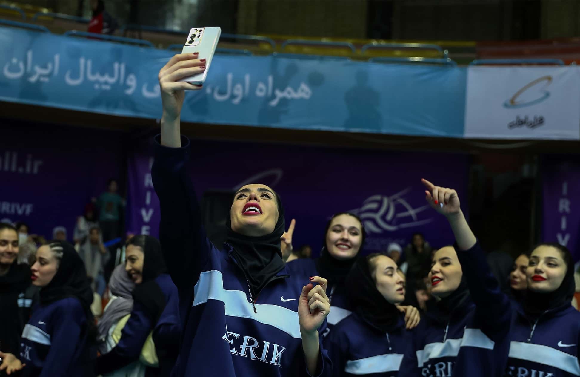 اتفاقات جنجالی در فینال لیگ برتر والیبال زنان؛ آزمون: من را از سالن بیرون انداختند!