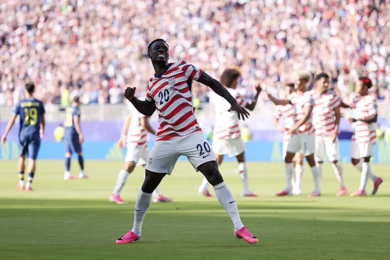 آمریکا 2-0 بوسنی؛ «کالیفرنیا دریمین»