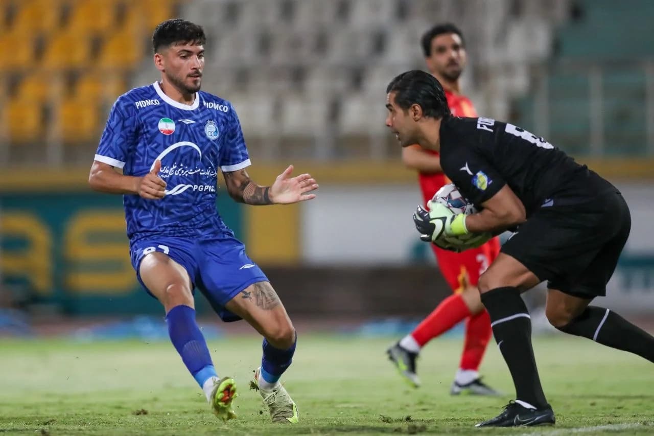 فولاد 1-0 استقلال؛ آبیها با وجود برتری در نیمه دوم دست خالی ماندند