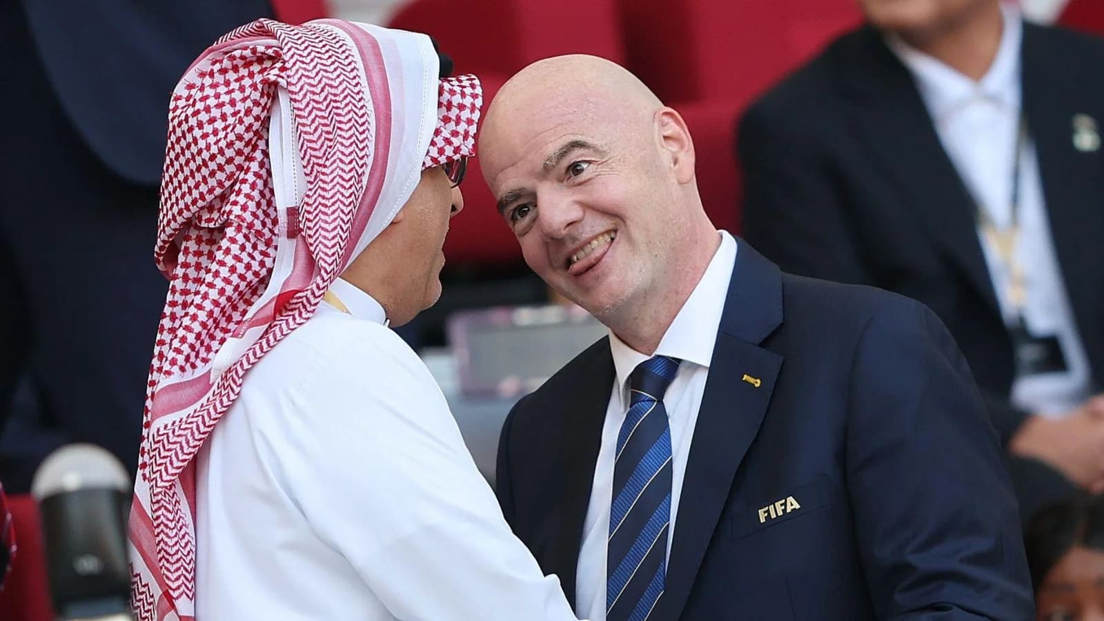 قطر در انبوه انتقادات، از اینفانتینو حمایت کرد