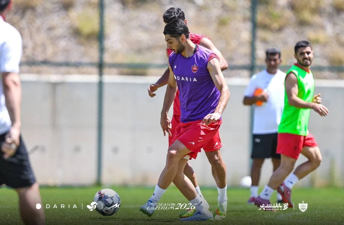 آخرین خرید پرسپولیس به تمرینات گروهی رسید؛ محبی، سرخها را امیدوار کرد