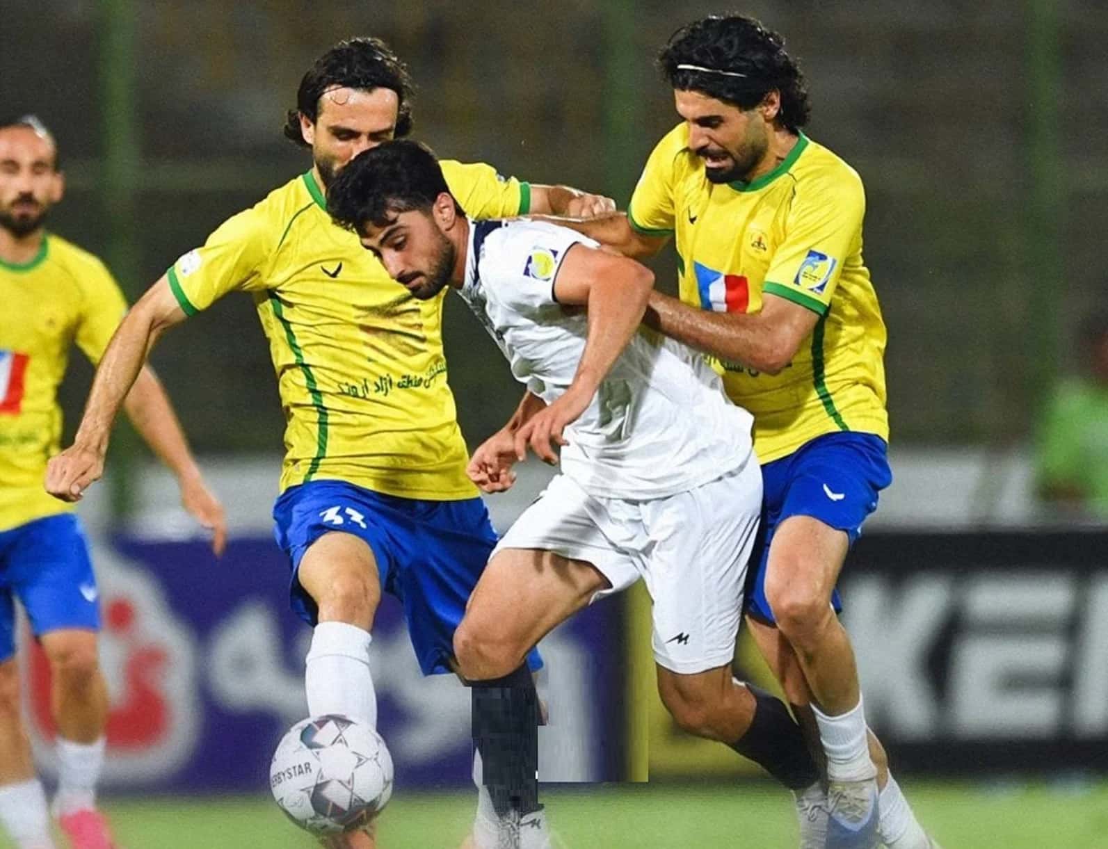 صنعت نفت 1-1 ملوان؛ نخل طلایی و قوی سپید، همسفره با یک امتیاز