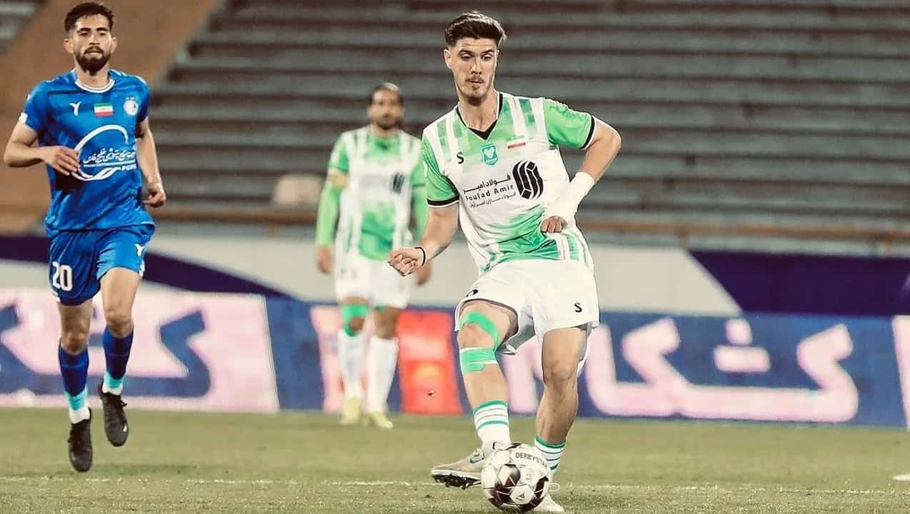 مبین دهقان به پرسپولیس نزدیک شد؛ خلیلی شخصاً وارد مذاکره شد