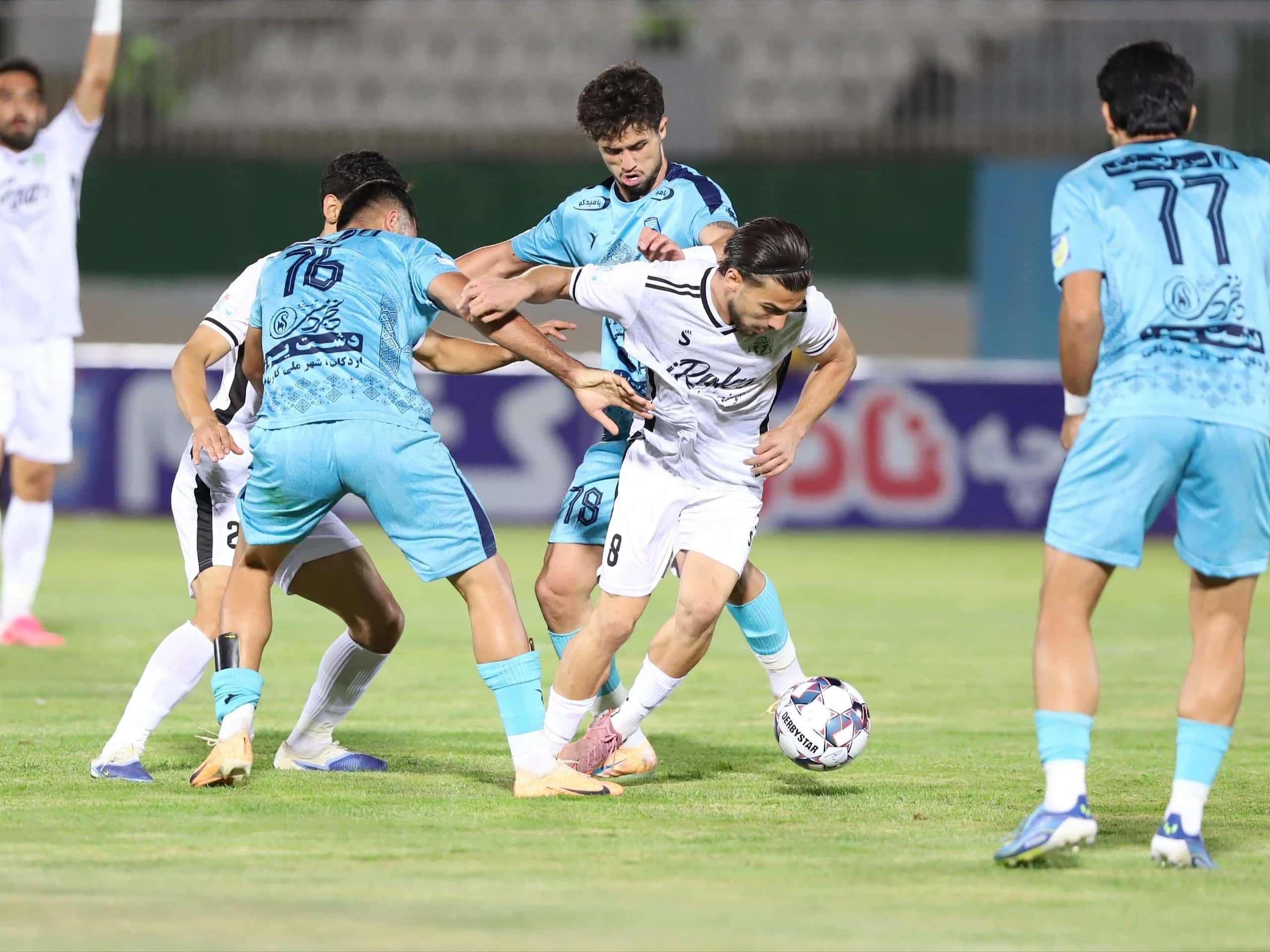 آلومینیوم 0-0 چادرملو؛ ما ز یاران چشم گلزنی داشتیم؛ اینگونه نیوزیلند را میبردی آقاپیروز؟