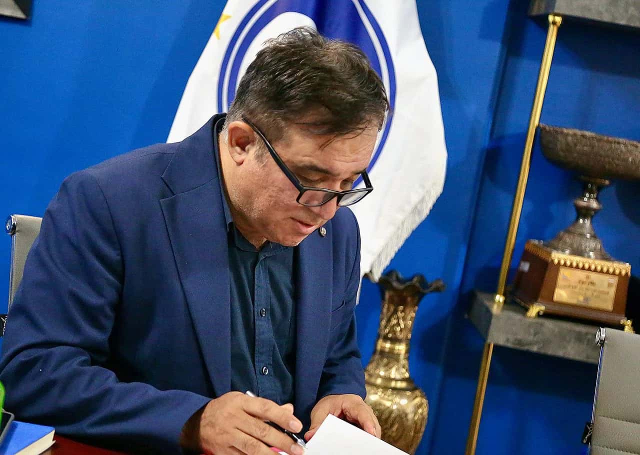 برای قهرمانی استقلال، شکایت را به فیفا میبریم؛ تاجرنیا: پنججانبه با پرسپولیس شوخی بیمزهای بود!