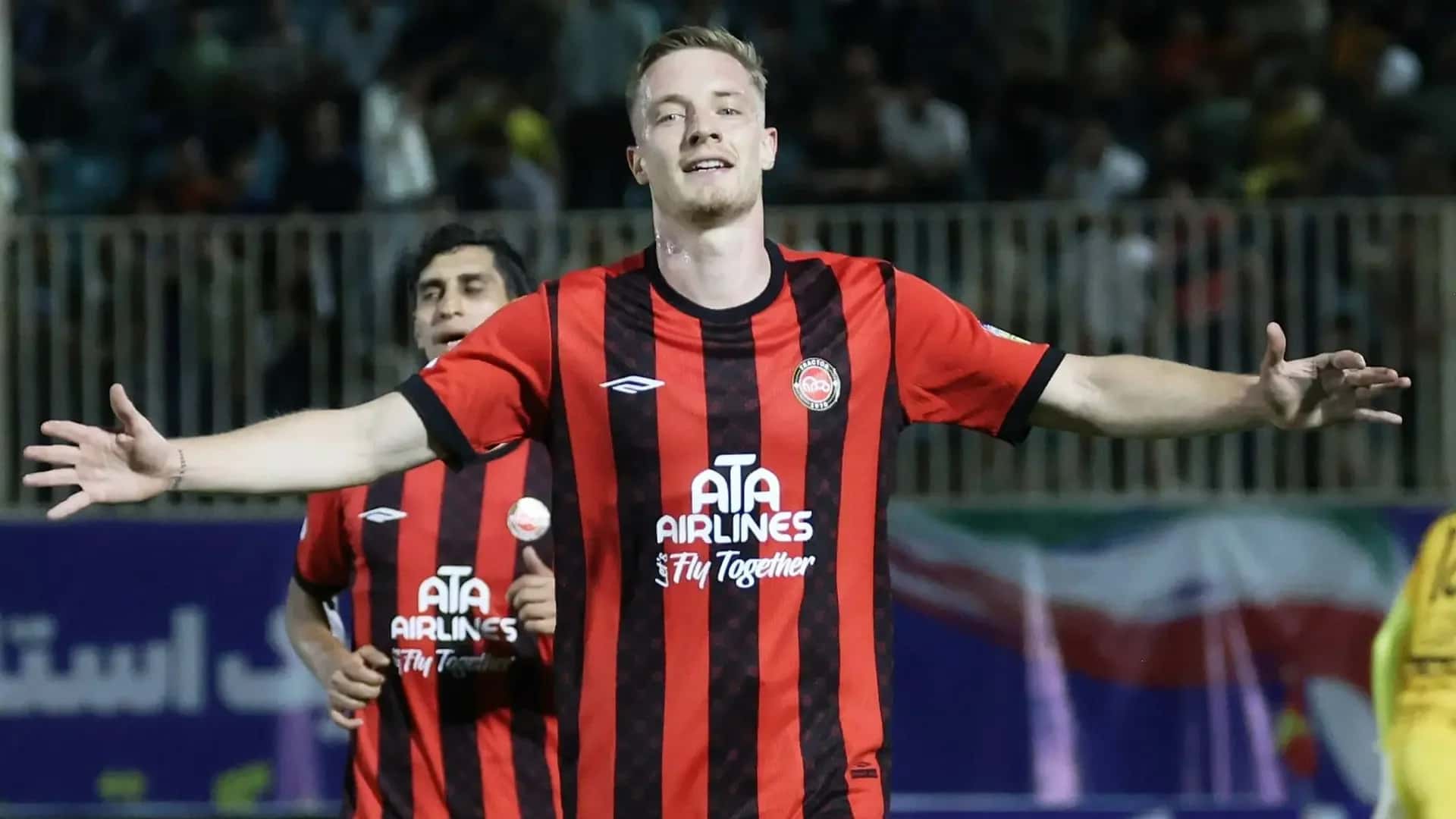 حسین زاده و اشترکالی، گلزنان تراکتور مقابل چادرملو