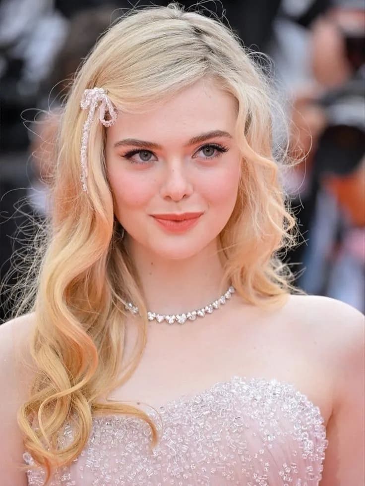 ✅Elle Fanning