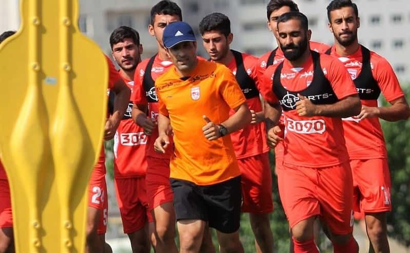 لیگ برتر فوتبال - مهدی کیانی - یحیی گل محمدی