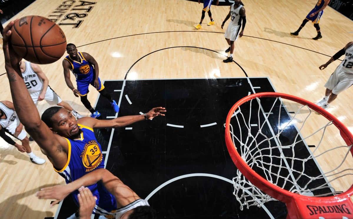 بسکتبال NBA - گلدن استیت وریرز - سن آنتونیو اسپرز