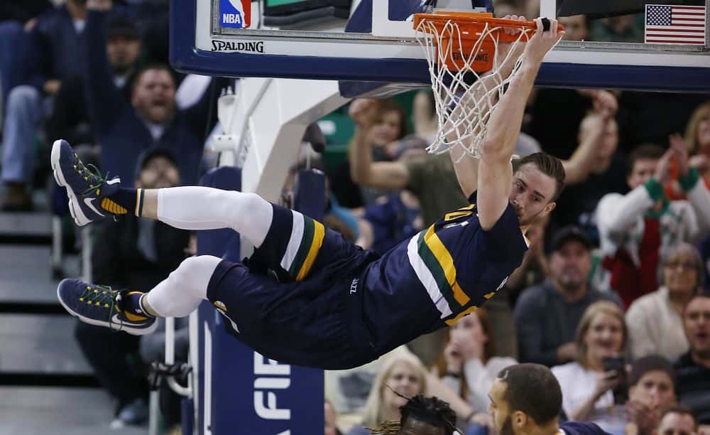 بسکتبال NBA - لس آنجلس لیکرز - یوتا جز - لوک والتون