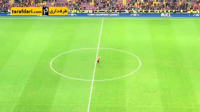 تهییج هواداران گالاتاسرای توسط اسنایدر در حاشیه بازی با بنفیکا