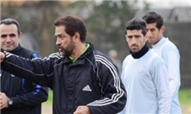 مجوز موقت برای فیروز کریمی صادر شد