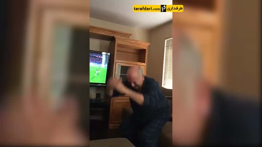 عکس العمل هوادار مصری پس از صعود تیم ملی مصر به جام جهانی - محمد صلاح