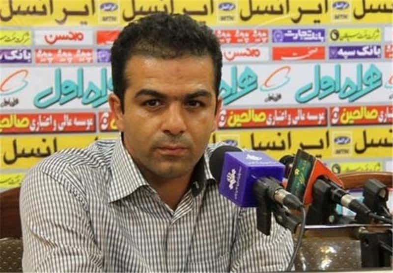 مهابادی: انرژی بازیکنانم در اواخر بازی تحلیل رفت؛ به رای داور احترام می گذارم