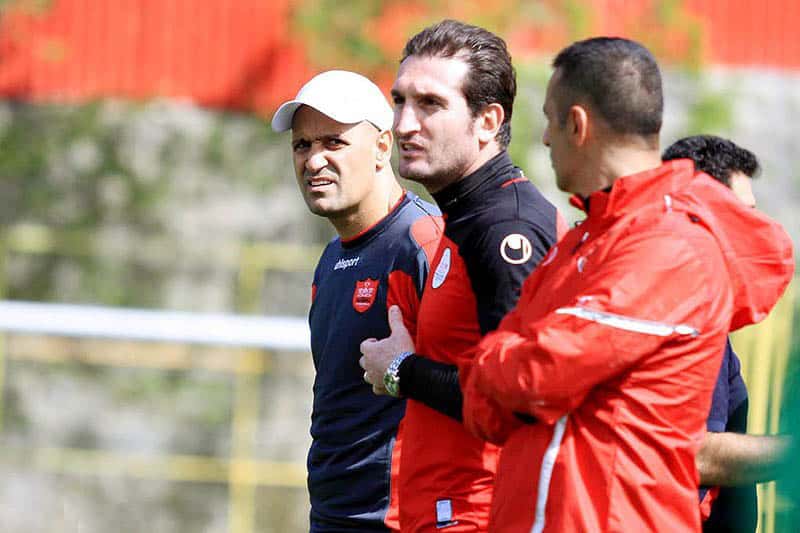 بازیکن سابق پرسپولیس-مربی سابق پرسپولیس-پیشکسوت فوتبال