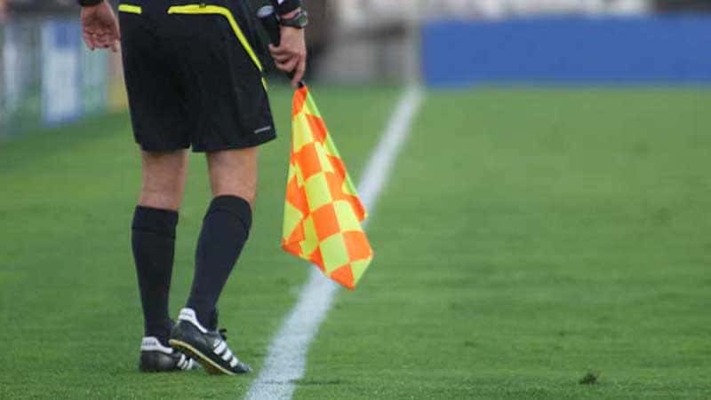 اکبریان برای استقلال و حقوردی برای پرسپولیس قضاوت میکنند