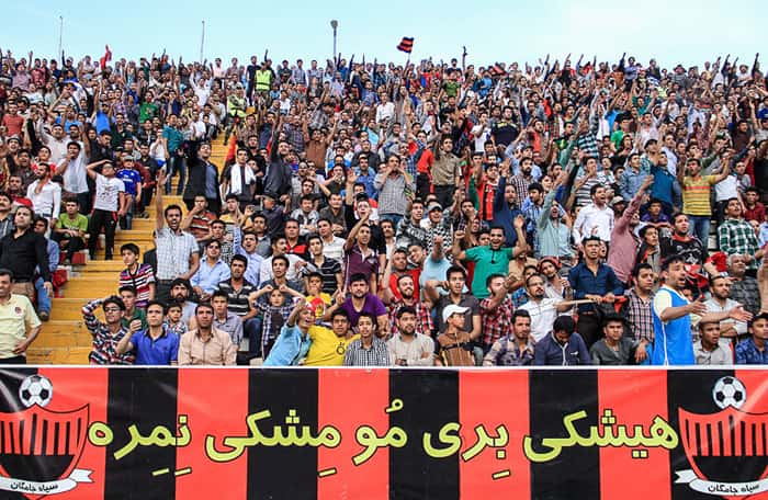 عباسی: باشگاه سیاهجامگان از اسپانسرش شکایت میکند