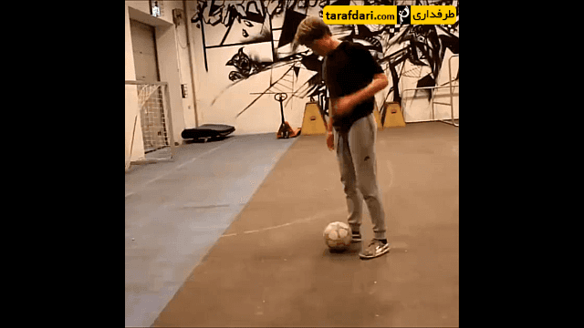 ویدیو؛فوتبال نمایشی(28)