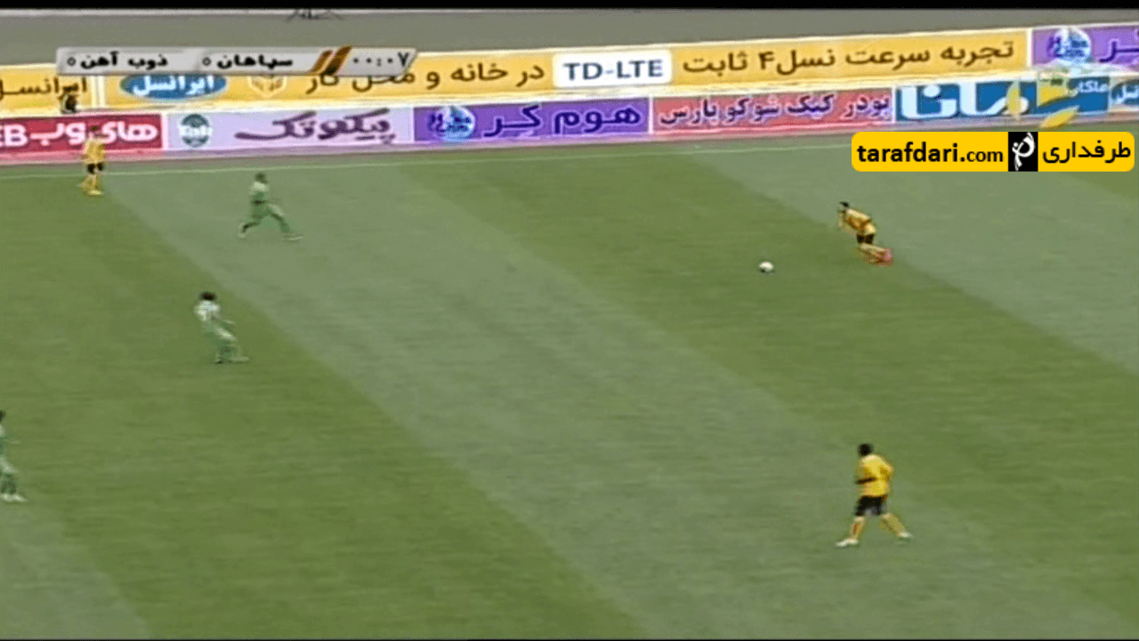 سپاهان-ذوب آهن-لیگ برتر ایران-ورزشگاه نقش جهان-عبدالله ویسی-جری بنگستون-سرور جباروف-مسعود حسن زاده-مجتبی حسینی