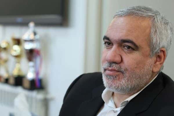 فتحالله زاده: همیشه دوست دارم پرسپولیس برنده باشد؛ وزیر باید موافق خصوصیسازی باشد