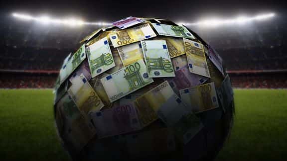 فوتبال زیر سایه پول