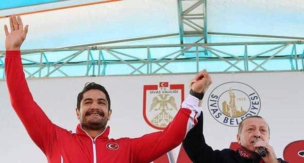 طاها آکگول-رجب اردوغان-کشتی آژاد-قهرمان کشتی المپیک-کشتی ترکیه-رئیس جمهور ترکیه