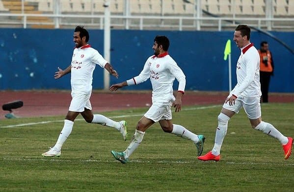 پیروزی پدیده مقابل مرو ترکمنستان