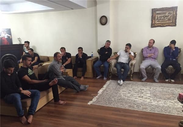 هواداران با نوروزی خداحافظی کردند