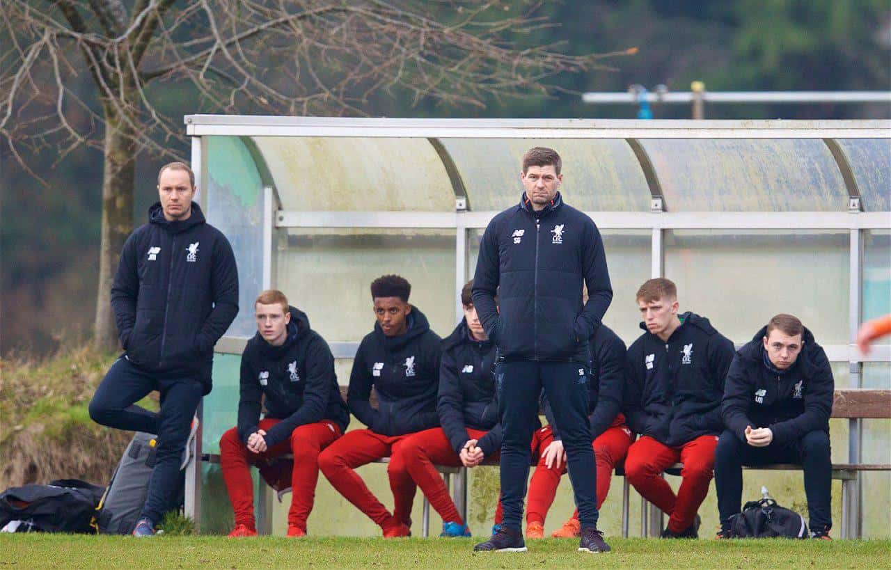 لیورپول آکادمی تیم زیر 18 سال لیگ قهرمانان جوانان steven gerrard مربی
