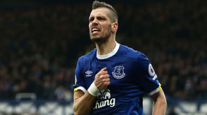 schneiderlin everton - اورتون