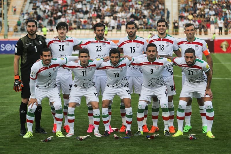 ایران با لباس سفید به مصاف عمان خواهد رفت