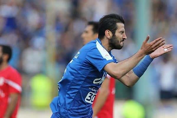 اتفاق عجیب در بازی استقلال و صبا؛ حاج محمدی مجبور به ترک نیمکت شد!