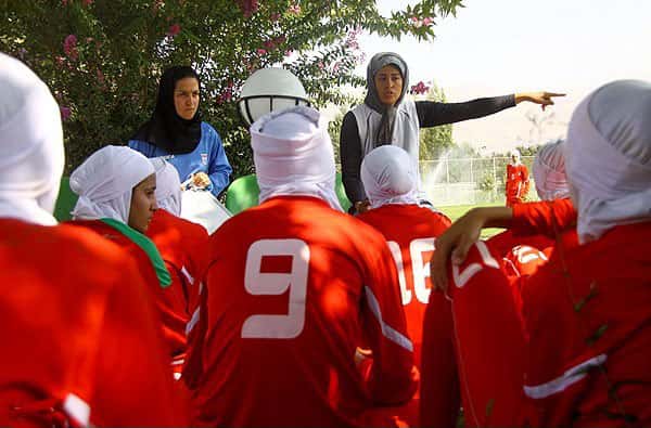 سرمربی تیم ملی بانوان: در گروه آسانی قرار نداریم؛ تک تک بازیکنان را میشناسم