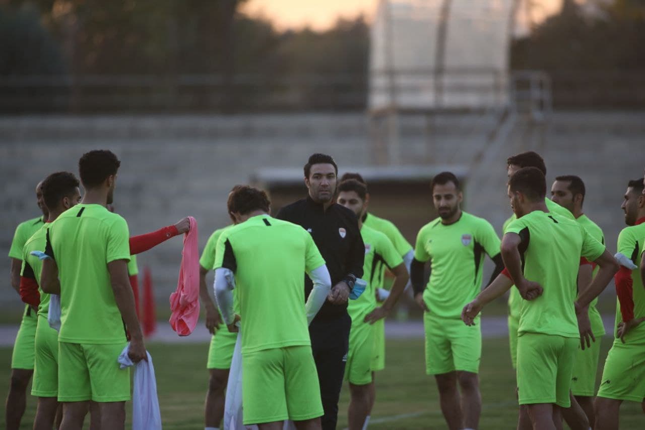 نکونام: نگاهی جدی به آکادمی فولاد خواهیم داشت