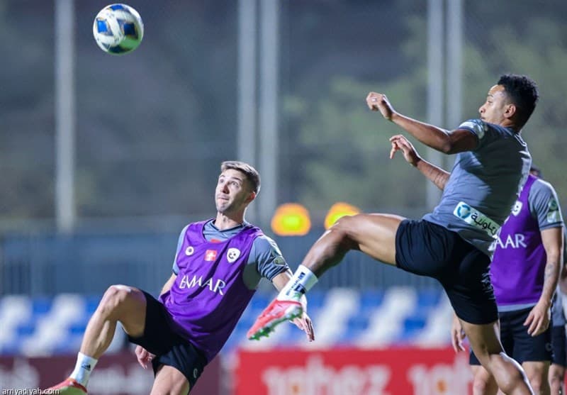 الهلال با پرواز چارتر به امارات می رود
