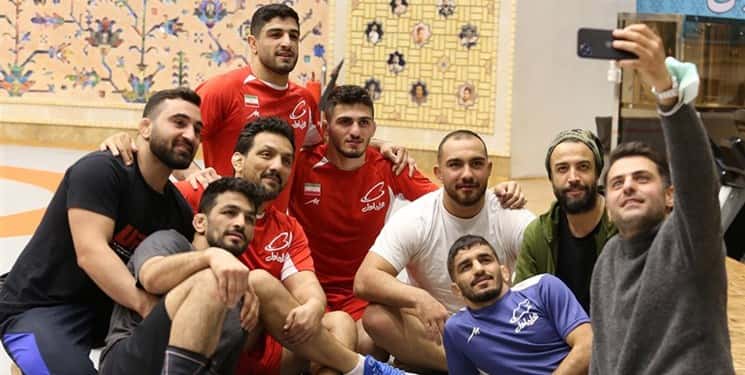 حضور دو هنرمند در اردوی تیم ملی کشتی آزاد + عکس