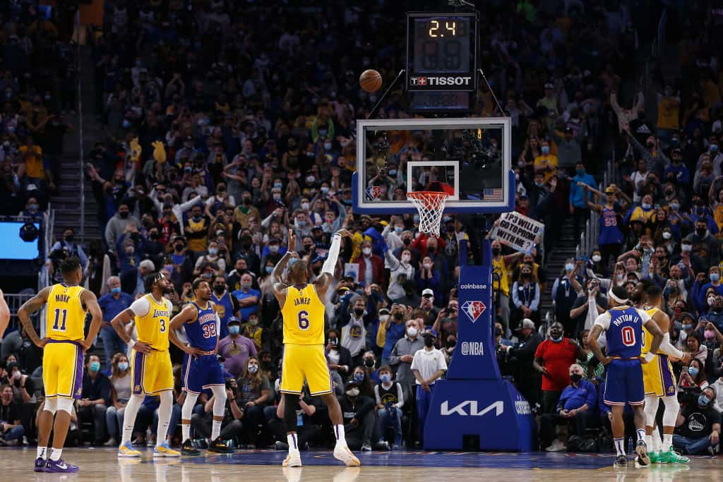 فصل عادی NBA | شکست میلی متری لیکرز مقابل گلدن استیت؛ میامی از بروکلین گذشت