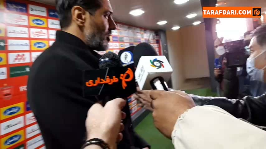 افشین پیروانی: من از طرف خودم از خبرنگار خانم عذرخواهی می کنم / فیلم