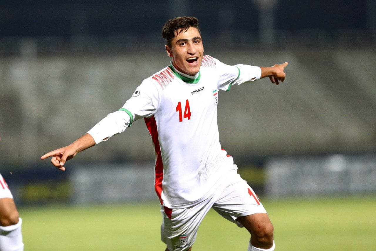 وینگر نفت مسجدسلیمان راهی باشگاه پرسپولیس می شود