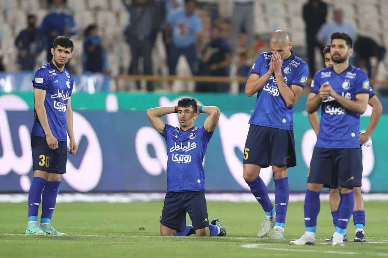 سو استفاده از برند استقلال به بهانه تزریق پول!