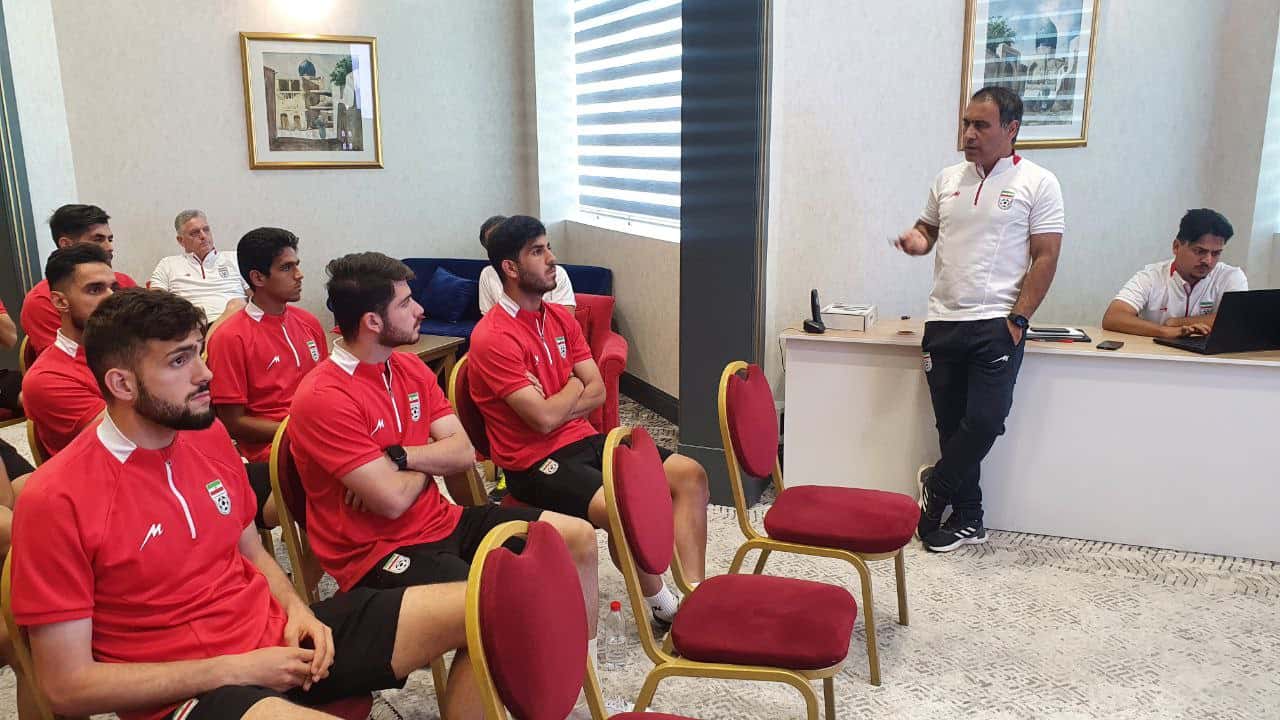 جلسه آنالیز تیم ملی امید قطر در تاشکند + تصاویر